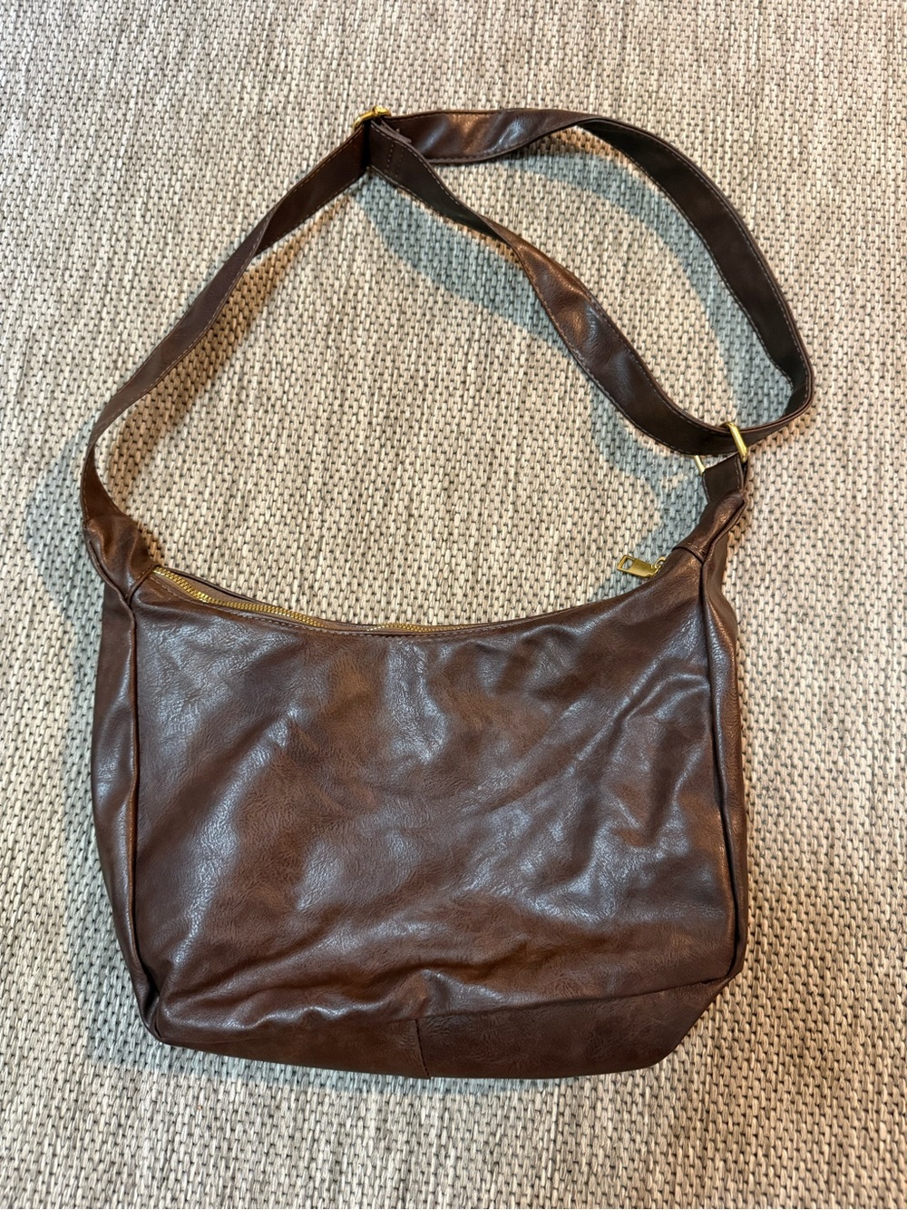 Classic Brown Leather Shoulder Bag - Women's Everyday Hobo